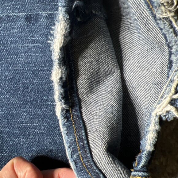 Levi's Special Edition Jeans Womens Junior 5M Blue Denim Distressed Low Rise - Picture 11 of 15